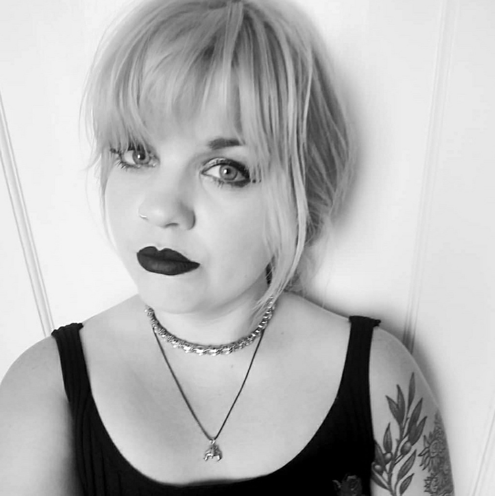 Meet your Posher, Tara